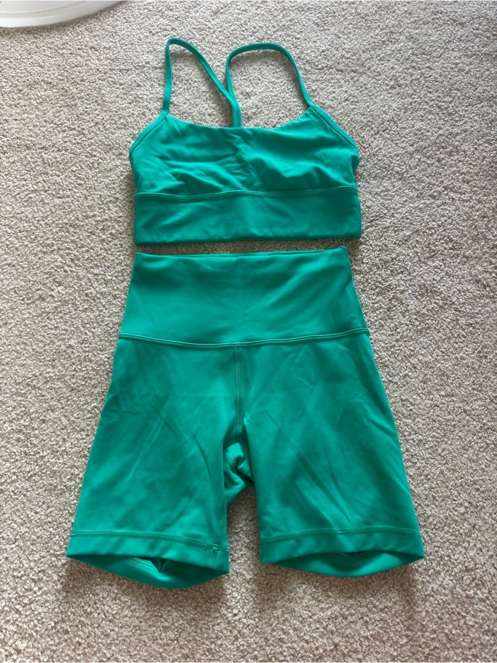Lululemon green set size 4